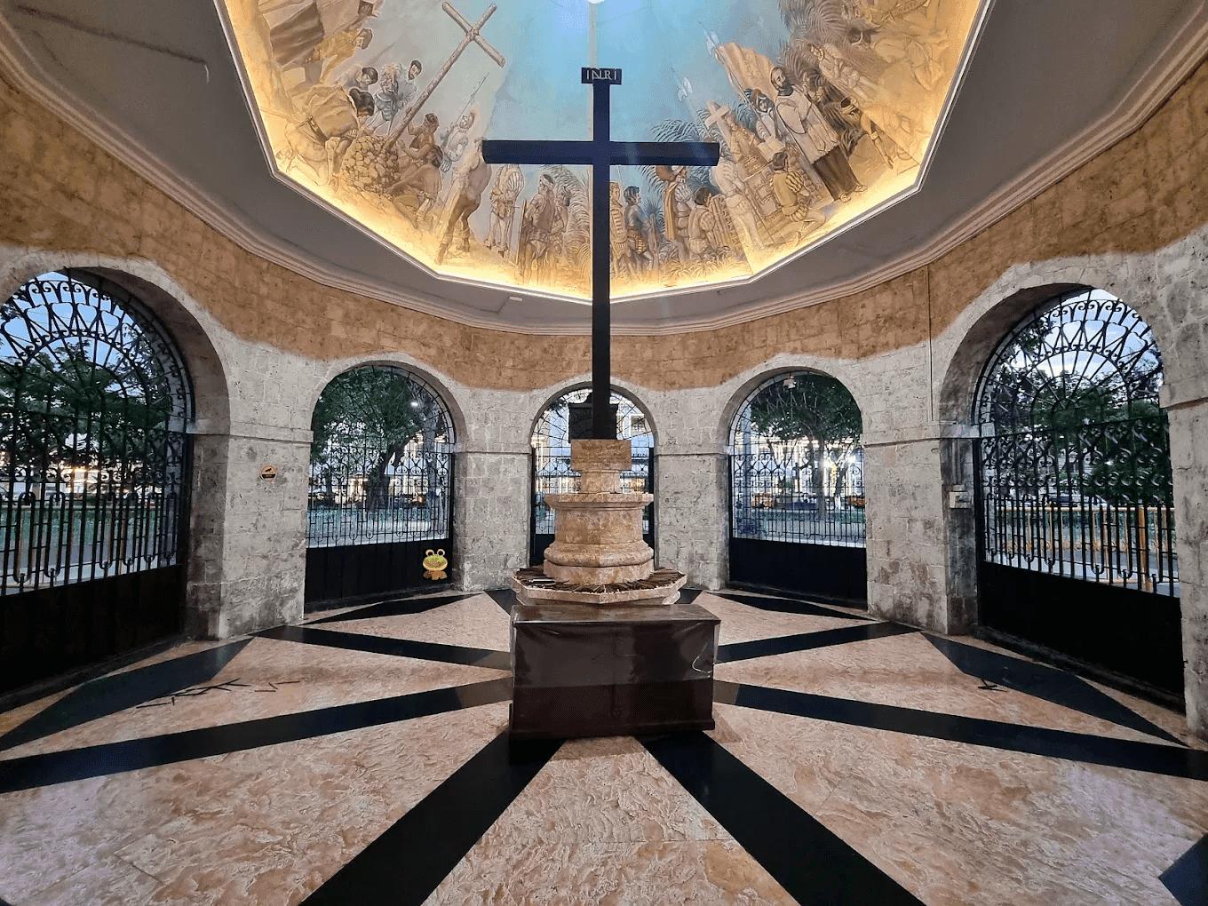 Magellan's Cross & Basilica